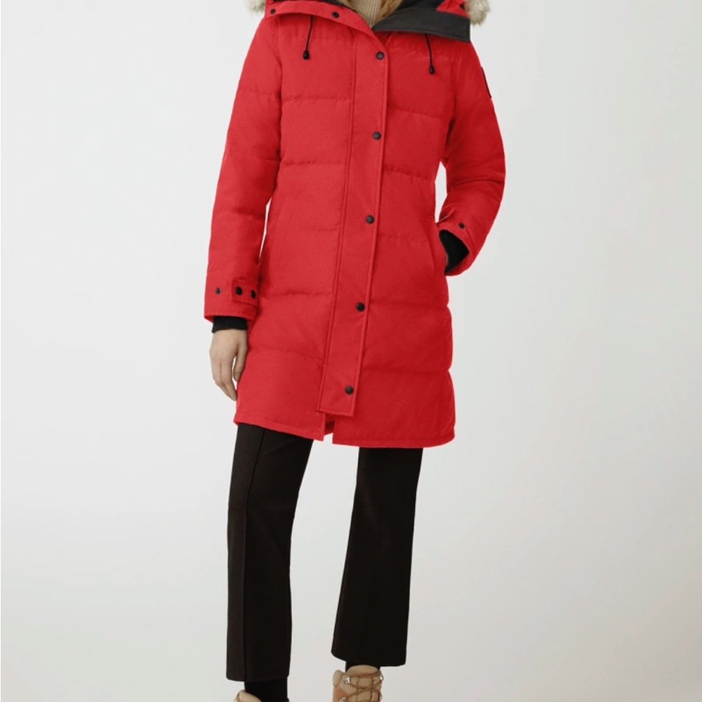 Woman’s Canada goose parka in excellent condition